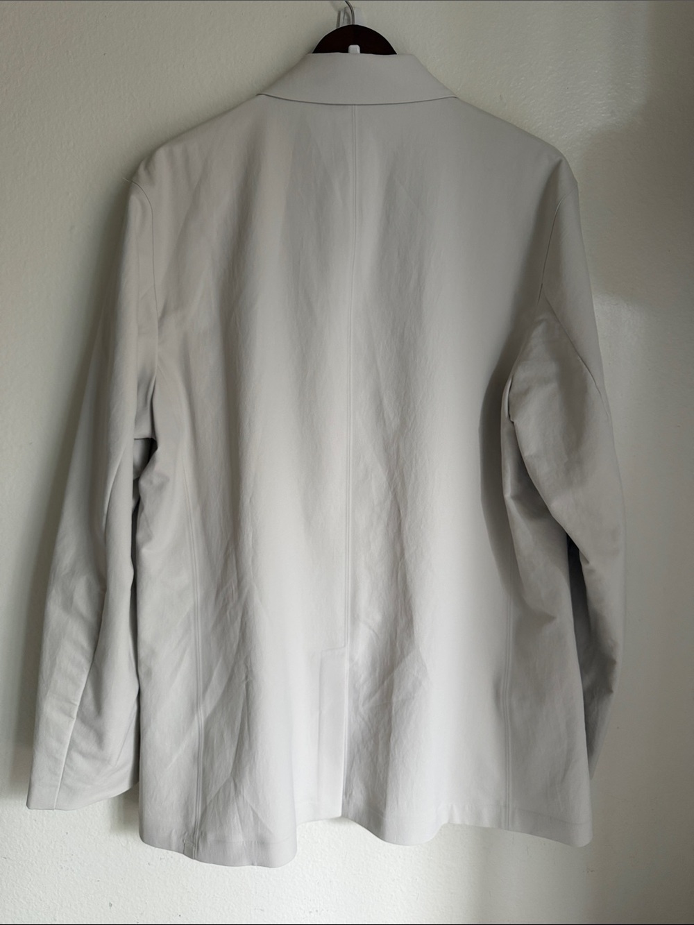 Lululemon Men's Natural Ivory New Venture Snap-Up Lightweight Blazer Size XL - Picture 4 of 6